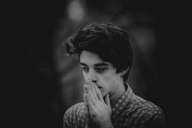 Плакать или радоваться? Зачем нужен подростковый кризис