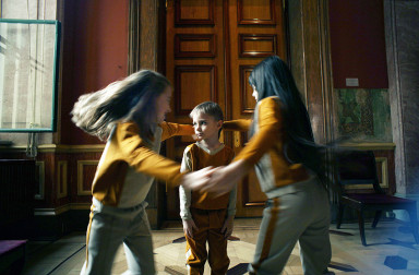 Другие правила: нужно ли поддаваться ребенку в играх?