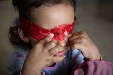 Мама-фрилансер и дочка-непоседа