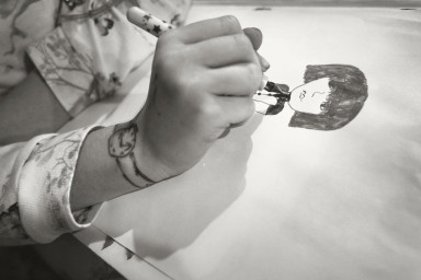 «Не вылезай за контур». Как не ограничивать детей в творчестве?