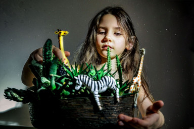 Сказка спешит на помощь