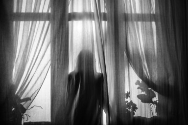 Я создаю для своих детей условия, в которых они расцветают. А ты не можешь, ты постоянно работаешь