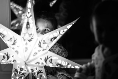 Что подарить ребёнку на Новый год: правило четырех подарков