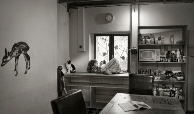 Почему замужние матери тратят больше времени на быт и меньше на удовольствия, чем одинокие?