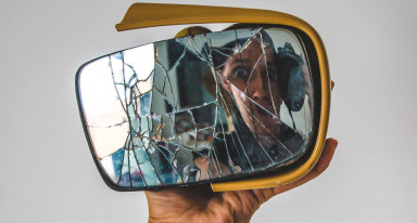 Зеркальные нейроны