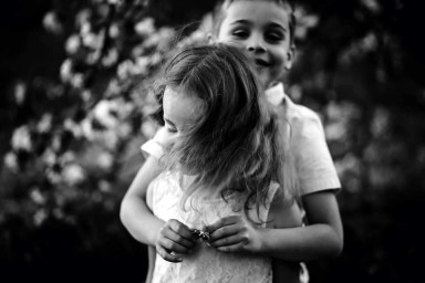 Обнять весь мир