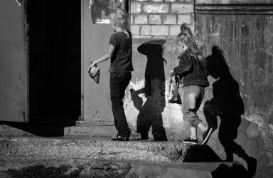 Про материнство