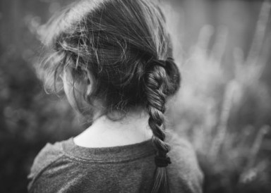 Мама мыла раму, а у Никиты коса