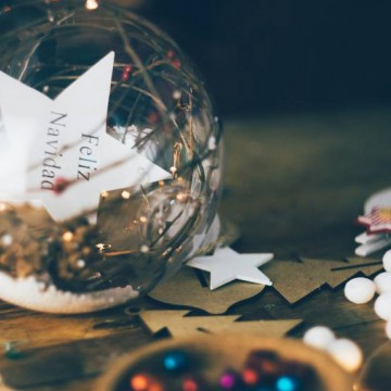 Вытаскиваем елочные иголки из ступни и… радуемся!