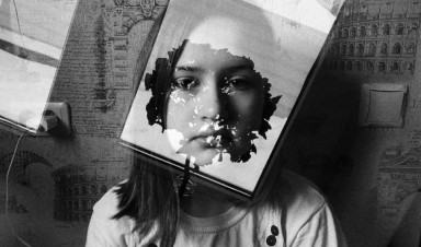 Гном пугает гостей