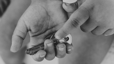 «Выходные придумали лентяи» и другие отголоски токсичного детства