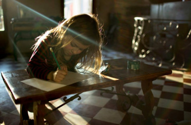 «‎Мама, посмотри, красиво? »: почему детские рисунки можно и нужно выбрасывать