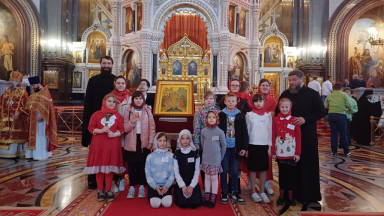 Воскресная школа: чему учит, кого принимает и зачем туда идти?