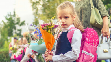 Ребенок не хочет идти в школу: что делать?