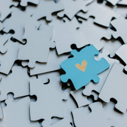 Когда стоит насторожиться: признаки аутизма у дошкольника