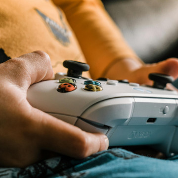 Ребенок хочет стать киберспортсменом: запретить или поддержать?