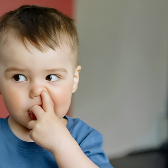 Спрашивали? Отвечаем: «Что делать, если ребенок ковыряет в носу?»