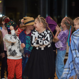 Как отметить детский день рождения весной: 7 классных идей